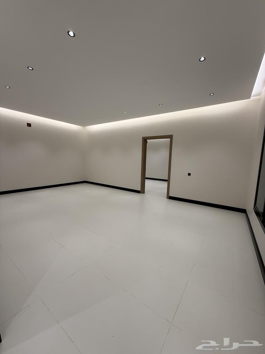 6 bedroom villa in Dhahrat Laban 9