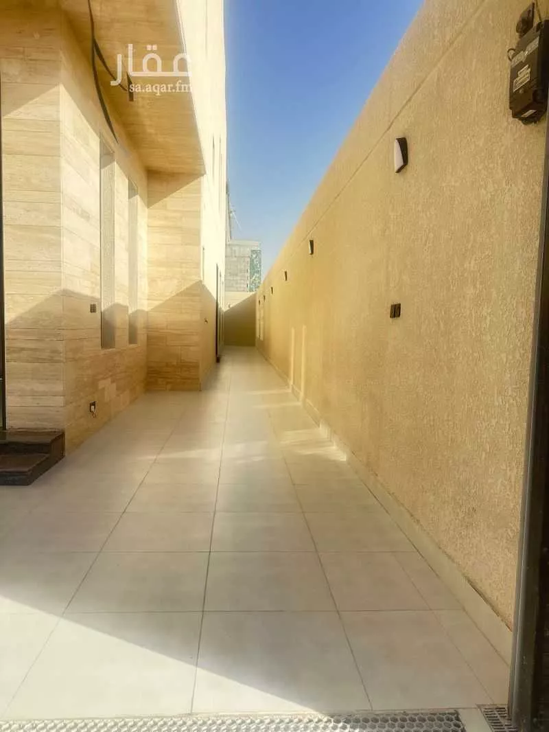 فيلا 5 غرف في النظيم 7