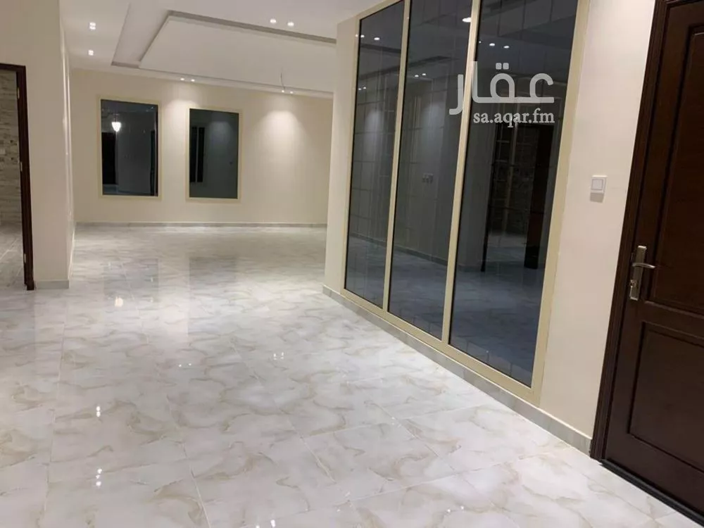 فيلا 5 غرف في الياقوت 17