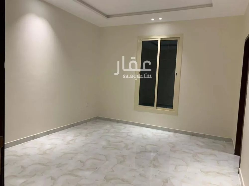 فيلا 5 غرف في الياقوت 20