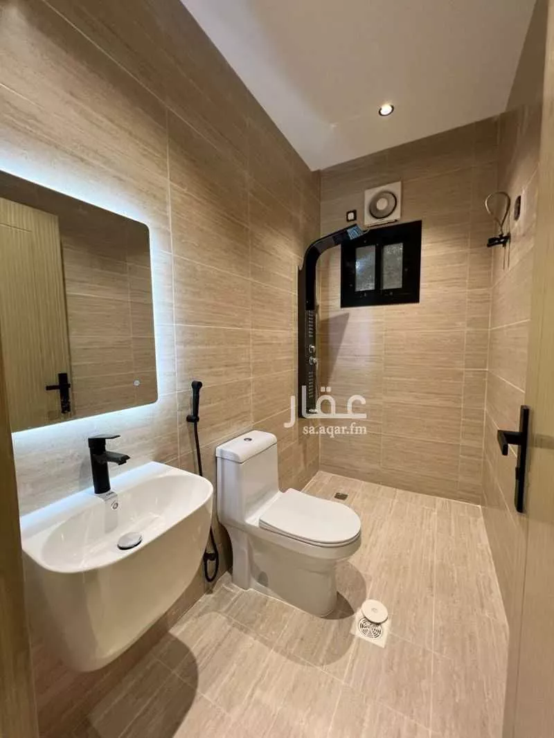5 bedroom apartment in Umm Al Silm, Jeddah 7