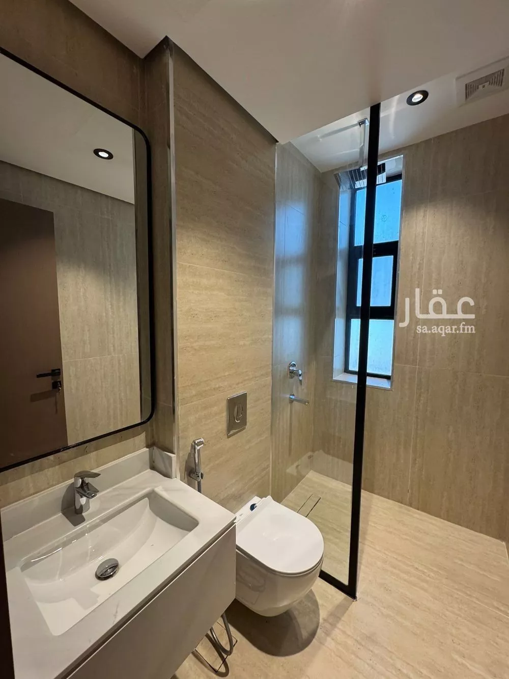 3 bedroom apartment in Al Khour 13
