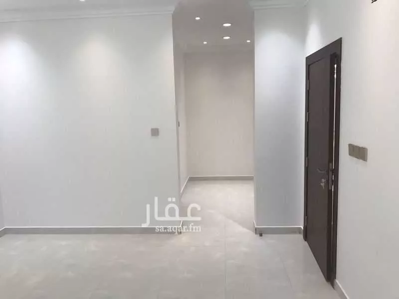 شقة 4 غرف في الراكة الجنوبية 7