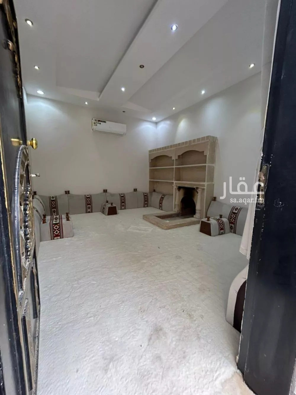 4 bedroom villa in Al Rimal 13