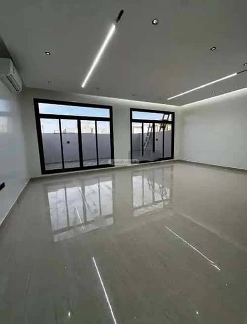 6 bedroom villa in Al Mahdiyyah 3