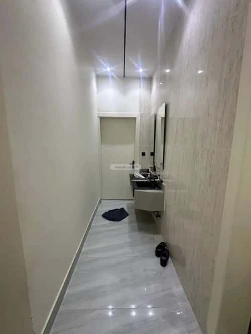 5 bedroom floor in Okaz 1