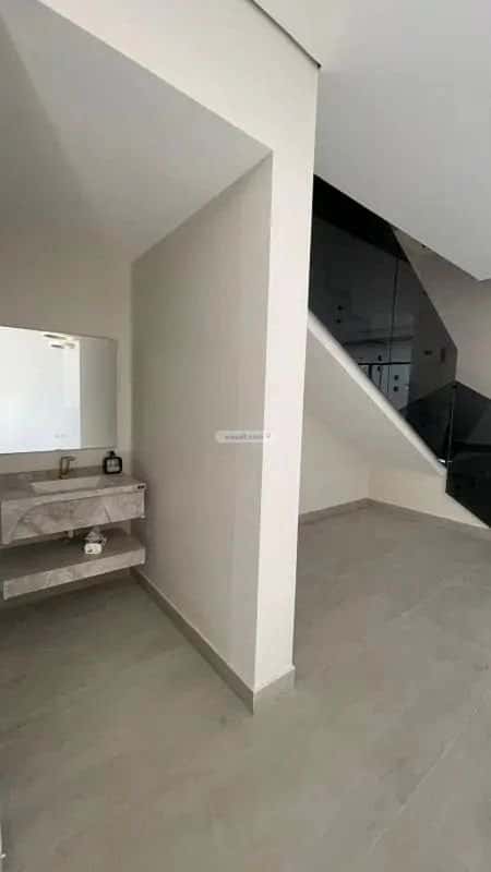 3 bedroom floor in Al Aridh 4