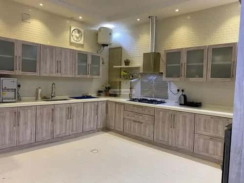 3 bedroom apartment in Al Malqa 4