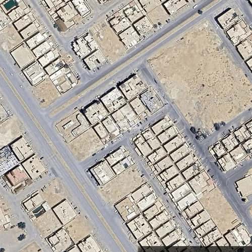 4 bedroom floor in Dhahrat Laban 3