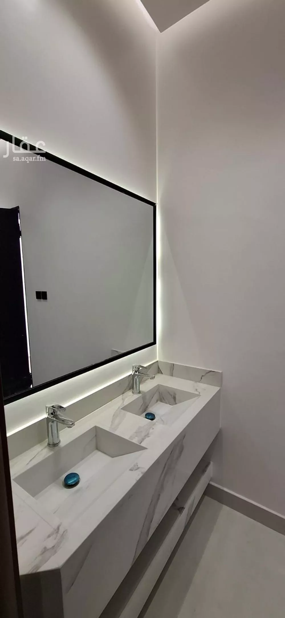 8 bedroom villa in Dahiat Namar 16