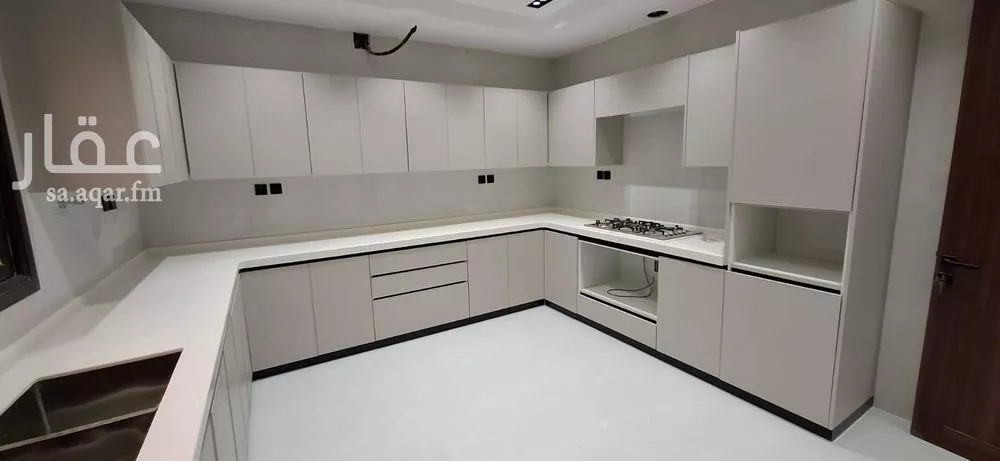 8 bedroom villa in Dahiat Namar 17