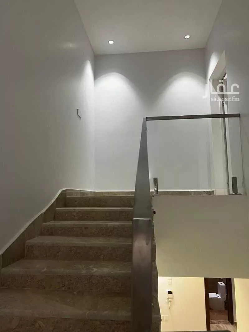 6 bedroom villa in Al Narjis 2
