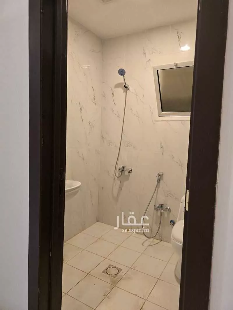 شقة 4 غرف في النرجس 7