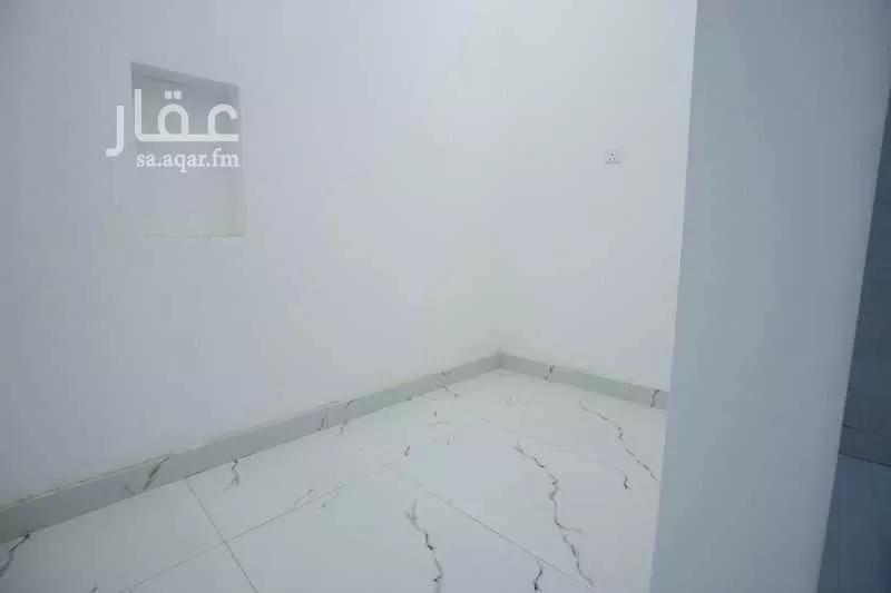 فيلا 7 غرف في الصوارى 18