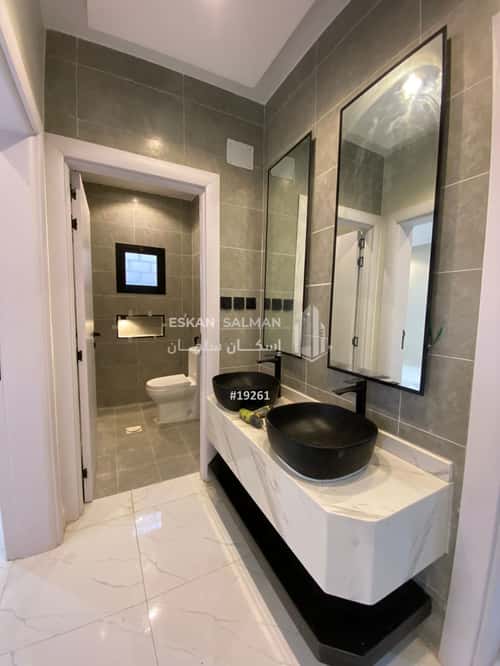 5 bedroom apartment in Al Sharayea 2
