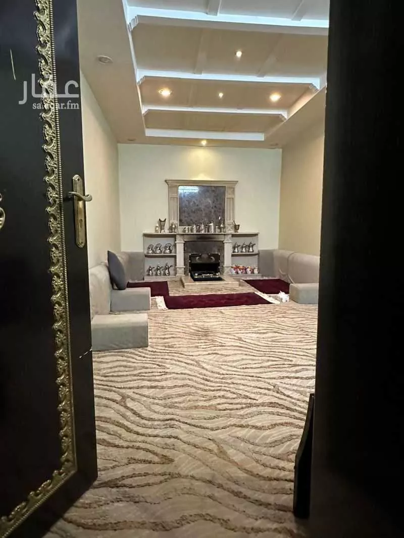 شقة 7 غرف في الخليج 2