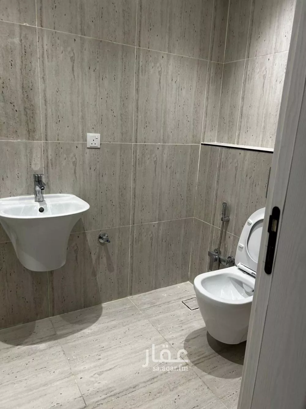 4 bedroom apartment in Al Narjis 12