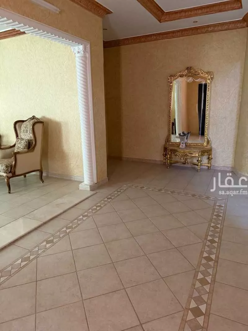 6 bedroom villa in King Faisal 3