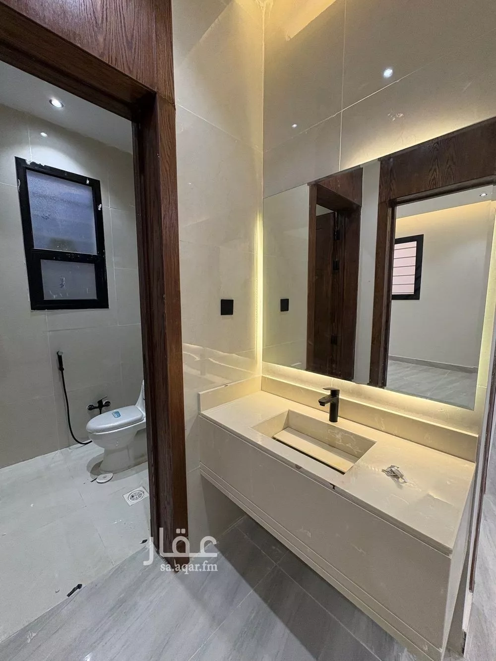 دور 5 غرف في طيبة 6