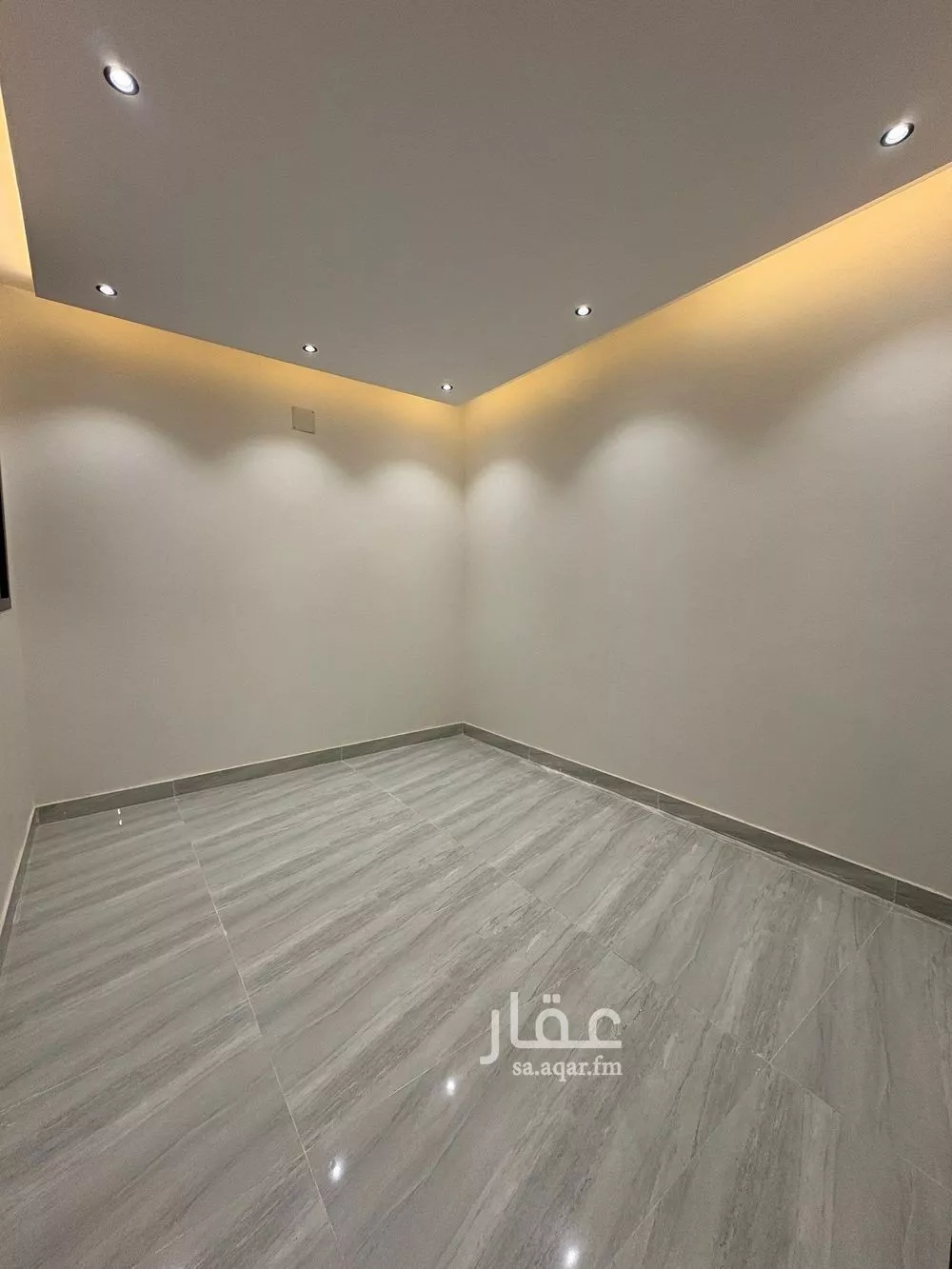 دور 5 غرف في طيبة 10