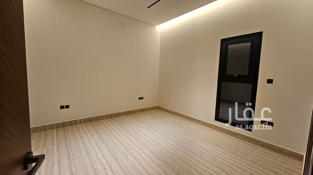 5 bedroom villa in Al Aridh, Riyadh 13