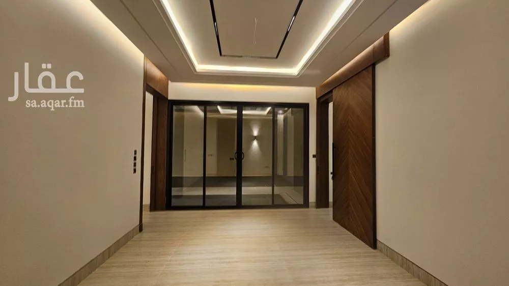 5 bedroom villa in Al Aridh 12