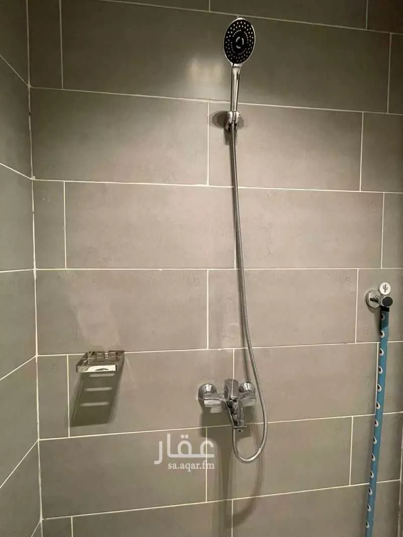 شقة 2 غرف في النزهة 17