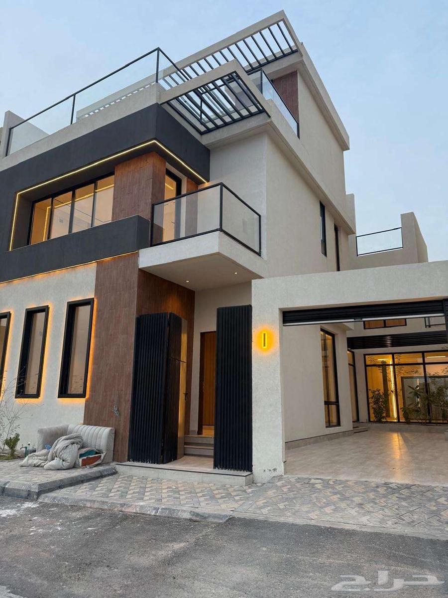 6 bedroom villa in Al Mahdiyyah 2