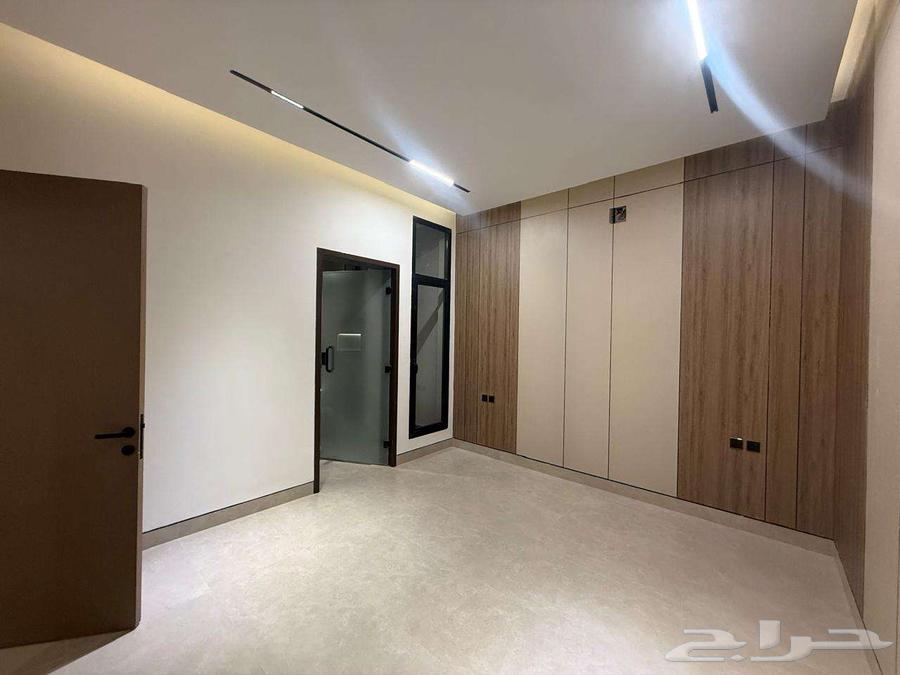 6 bedroom villa in Al Mahdiyyah 32