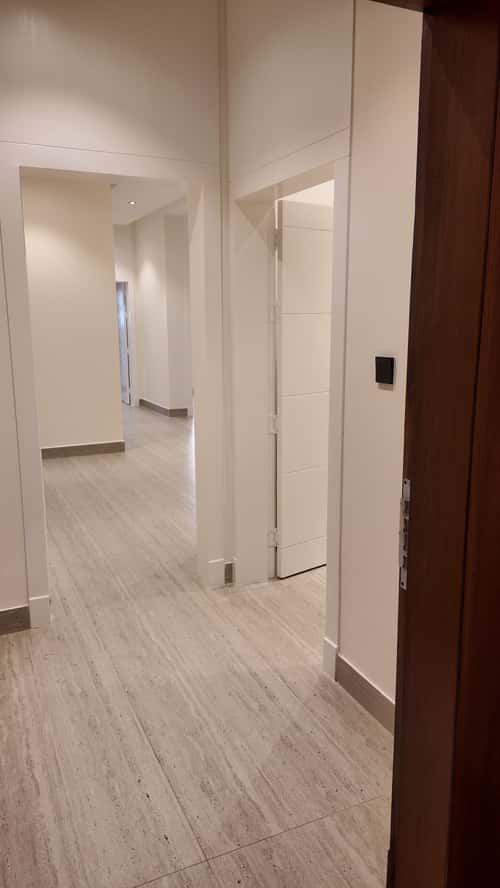 3 bedroom apartment in Al Hamra 8