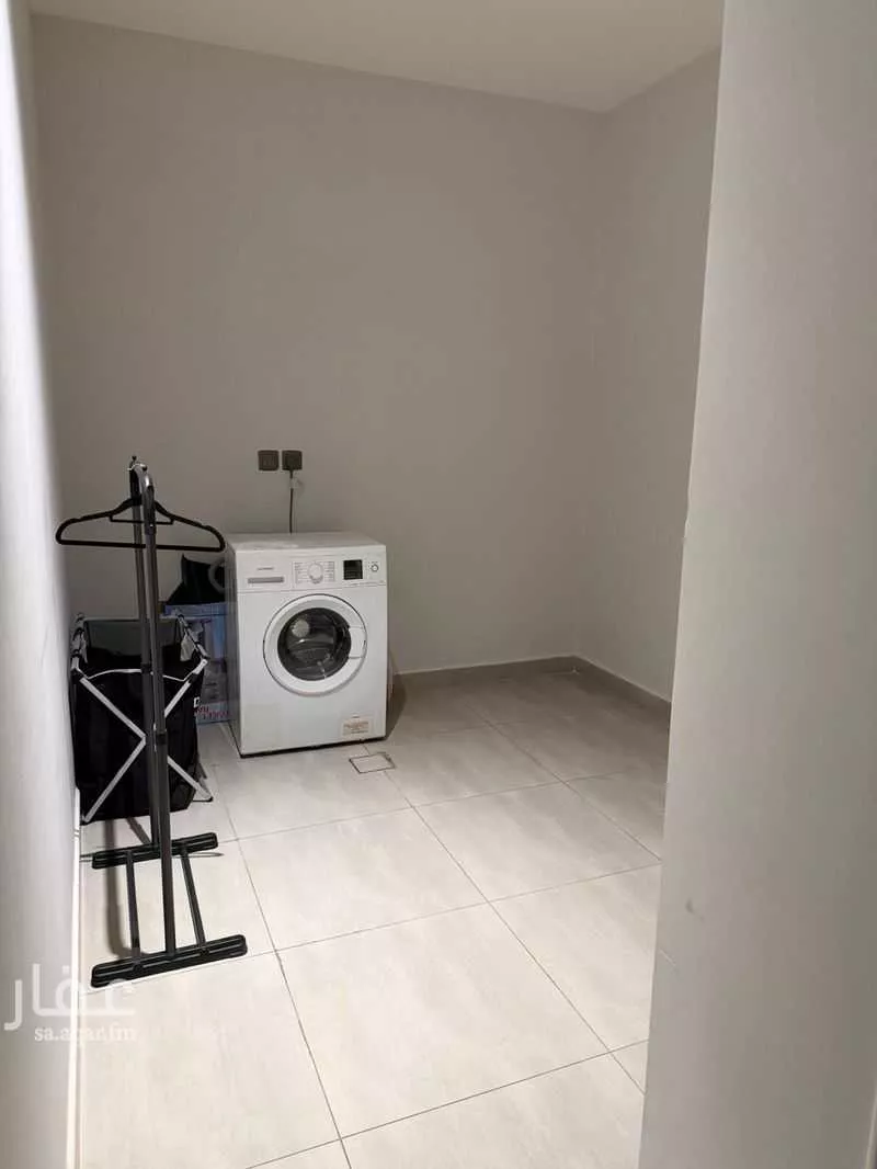 2 bedroom apartment in Al Malqa 2