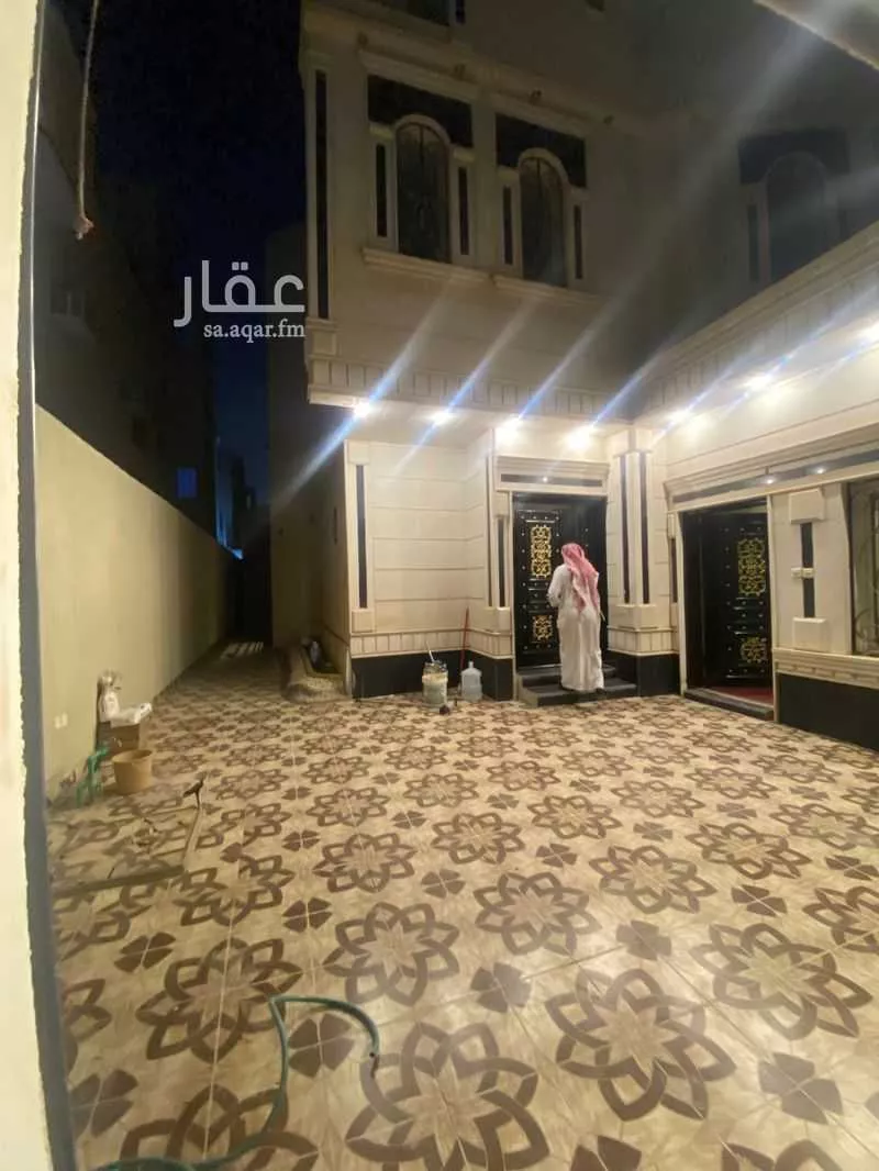 4 bedroom villa in Al Rimal 4