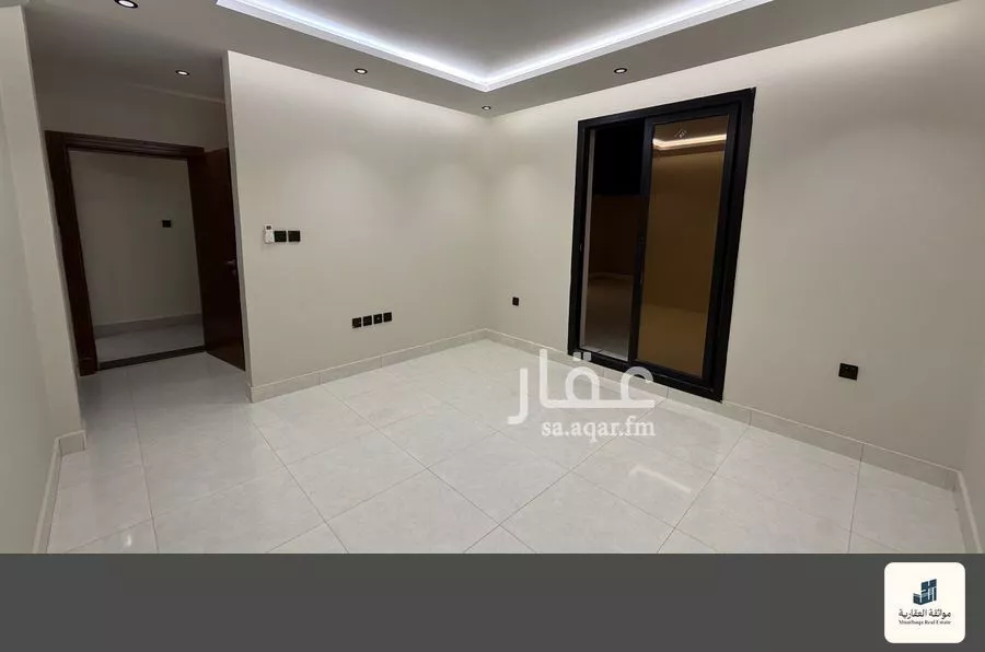شقة 3 غرف في الحمرا 12