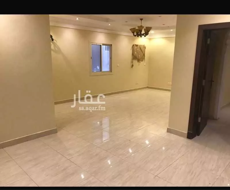 فيلا 5 غرف في الياقوت 9