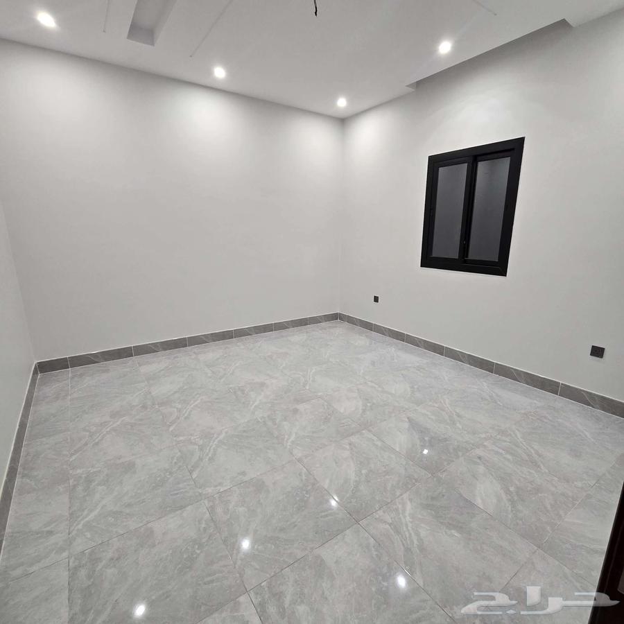 4 bedroom apartment in Al Marwa 6