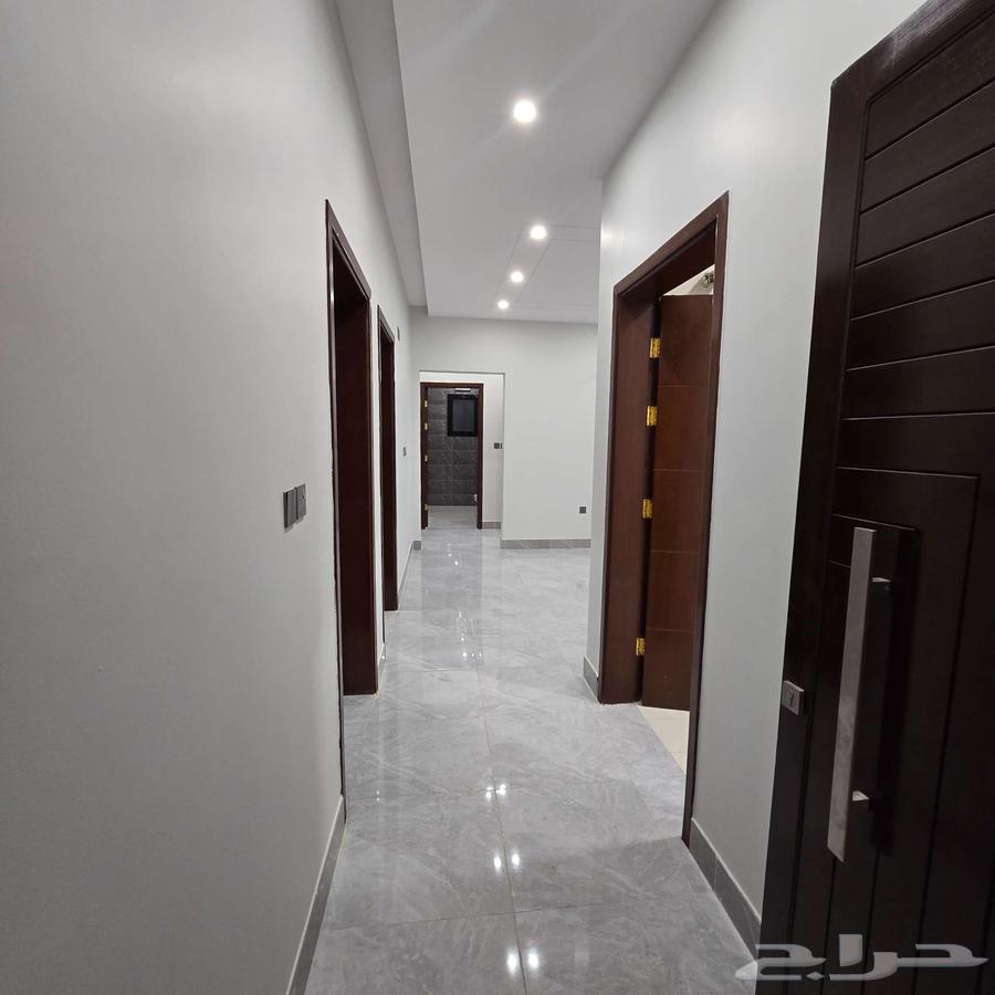 4 bedroom apartment in Al Marwa 9