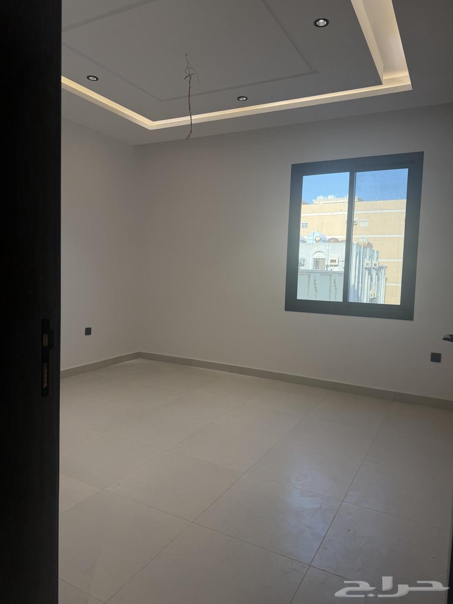 4 bedroom apartment in Al Safa 2