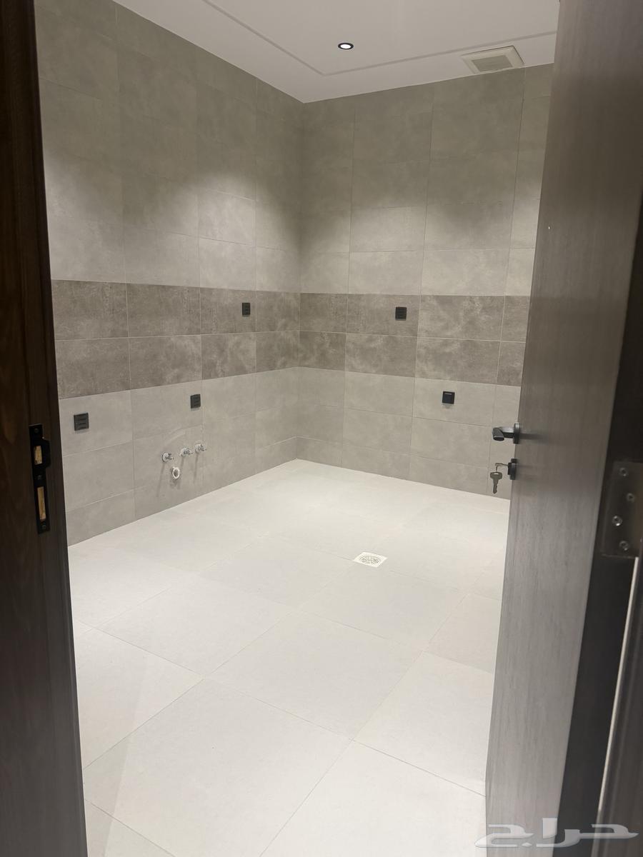 4 bedroom apartment in Al Safa 6