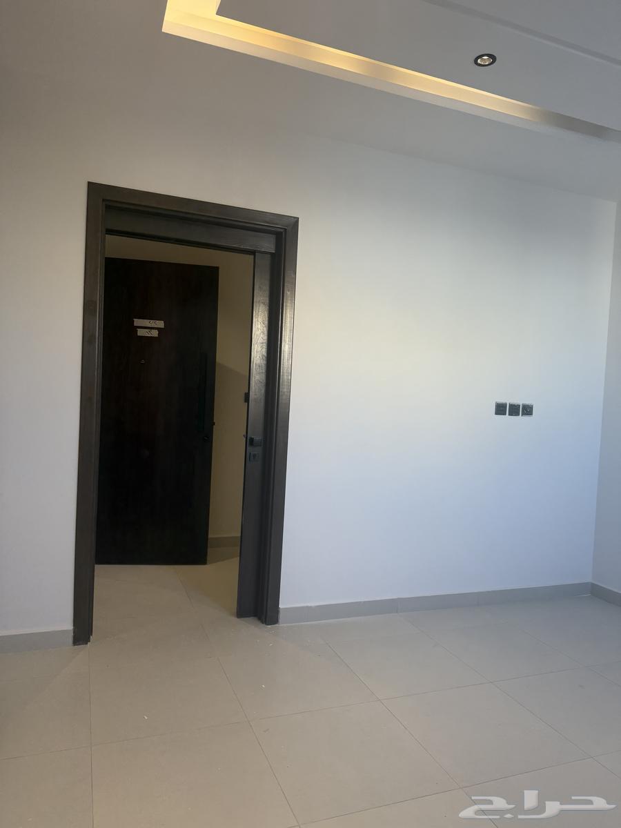 4 bedroom apartment in Al Safa 9