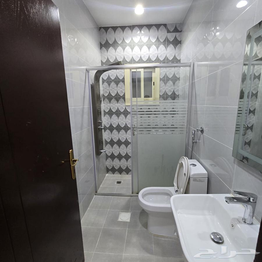 5 bedroom apartment in Al Safa 5