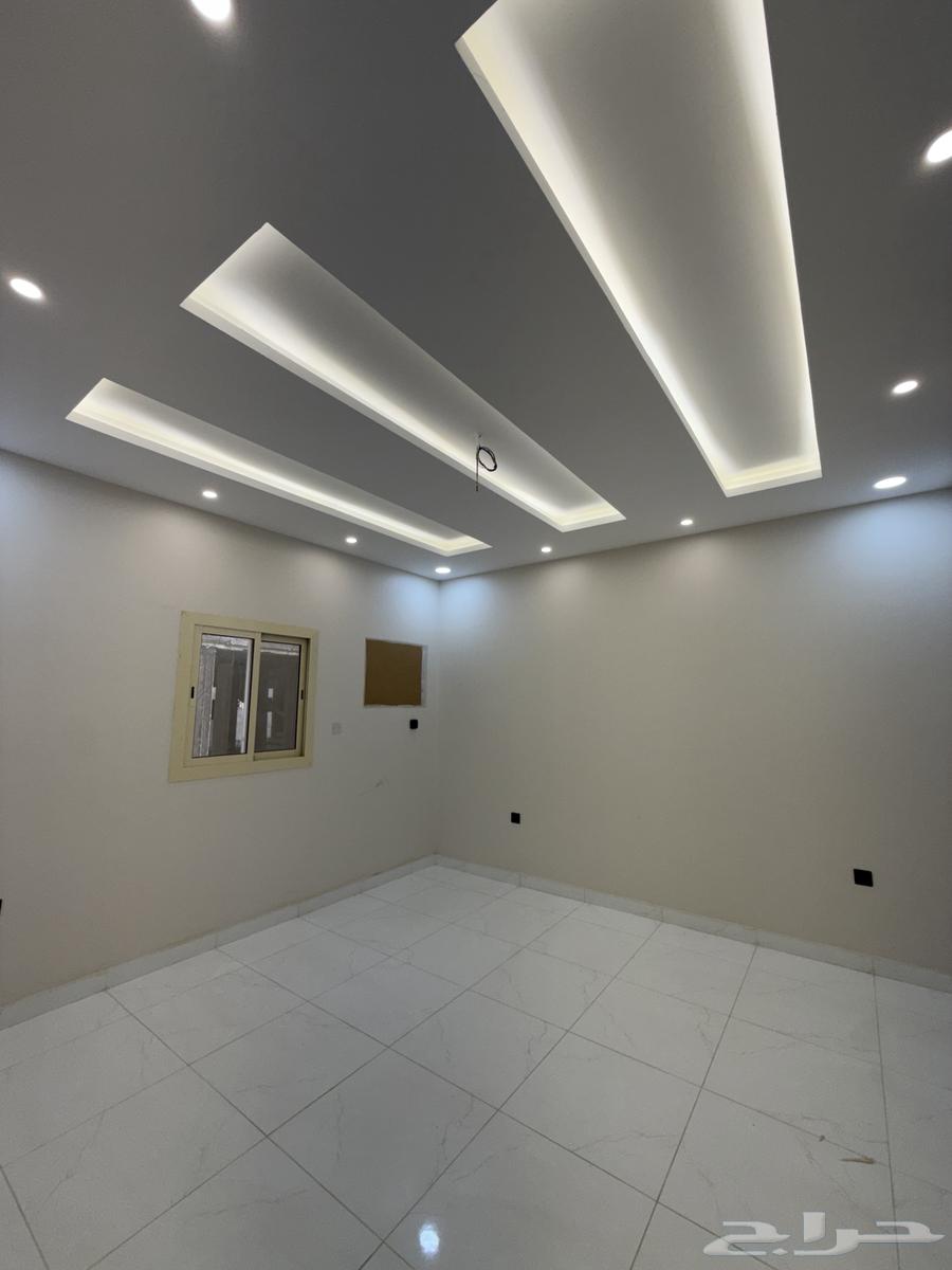 5 bedroom apartment in Muraykh 5