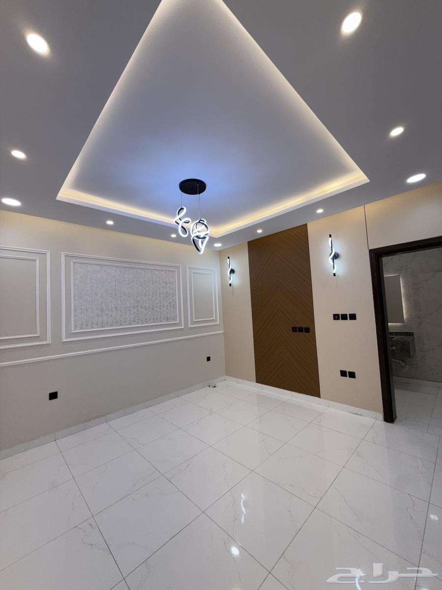 5 bedroom apartment in Muraykh 10