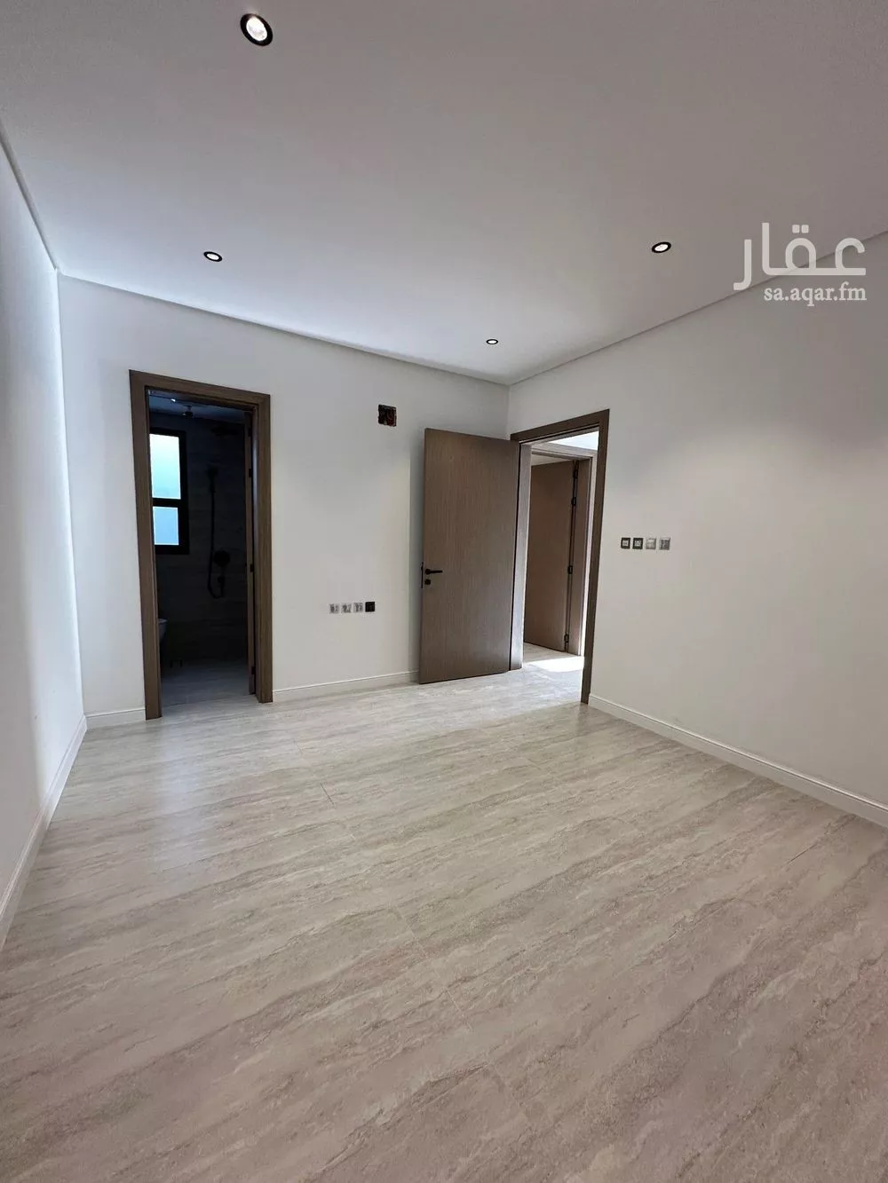 4 bedroom villa in Al Zahrah, Riyadh 7