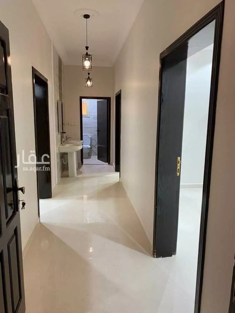 5 bedroom apartment in Al Falah 2