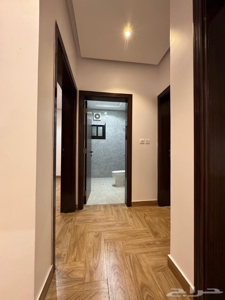 5 bedroom apartment in Muraykh 17