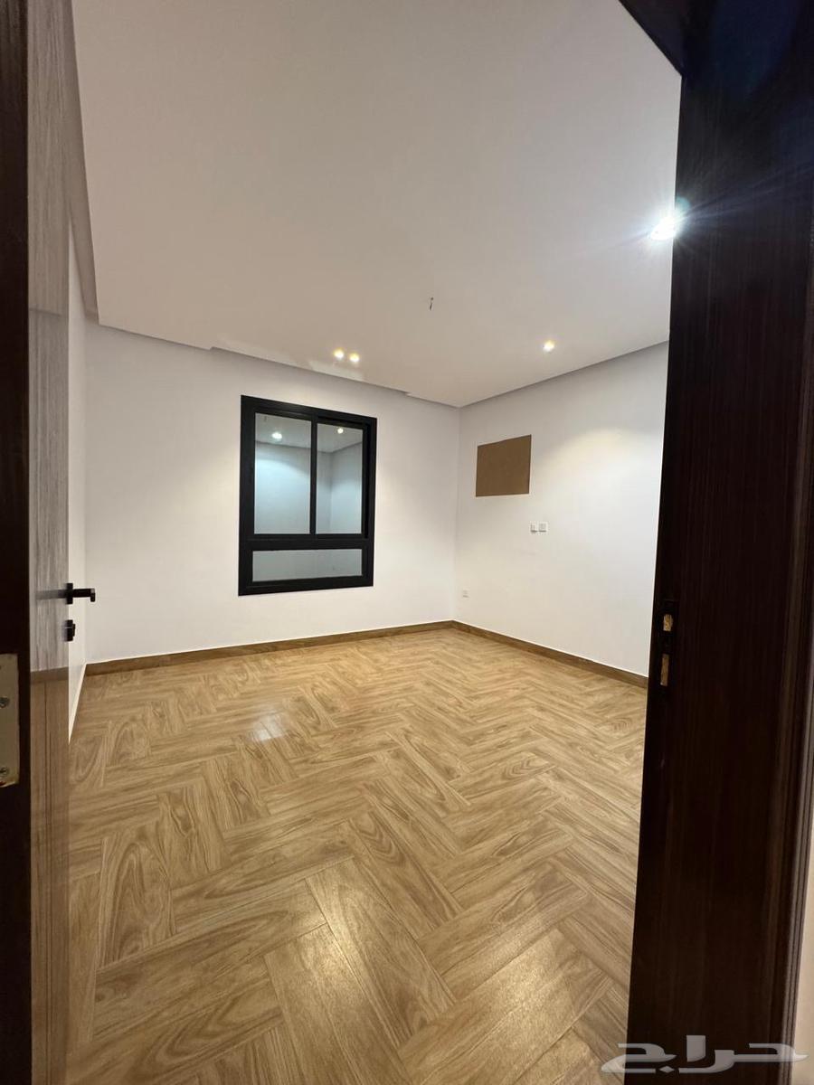 5 bedroom apartment in Muraykh 26