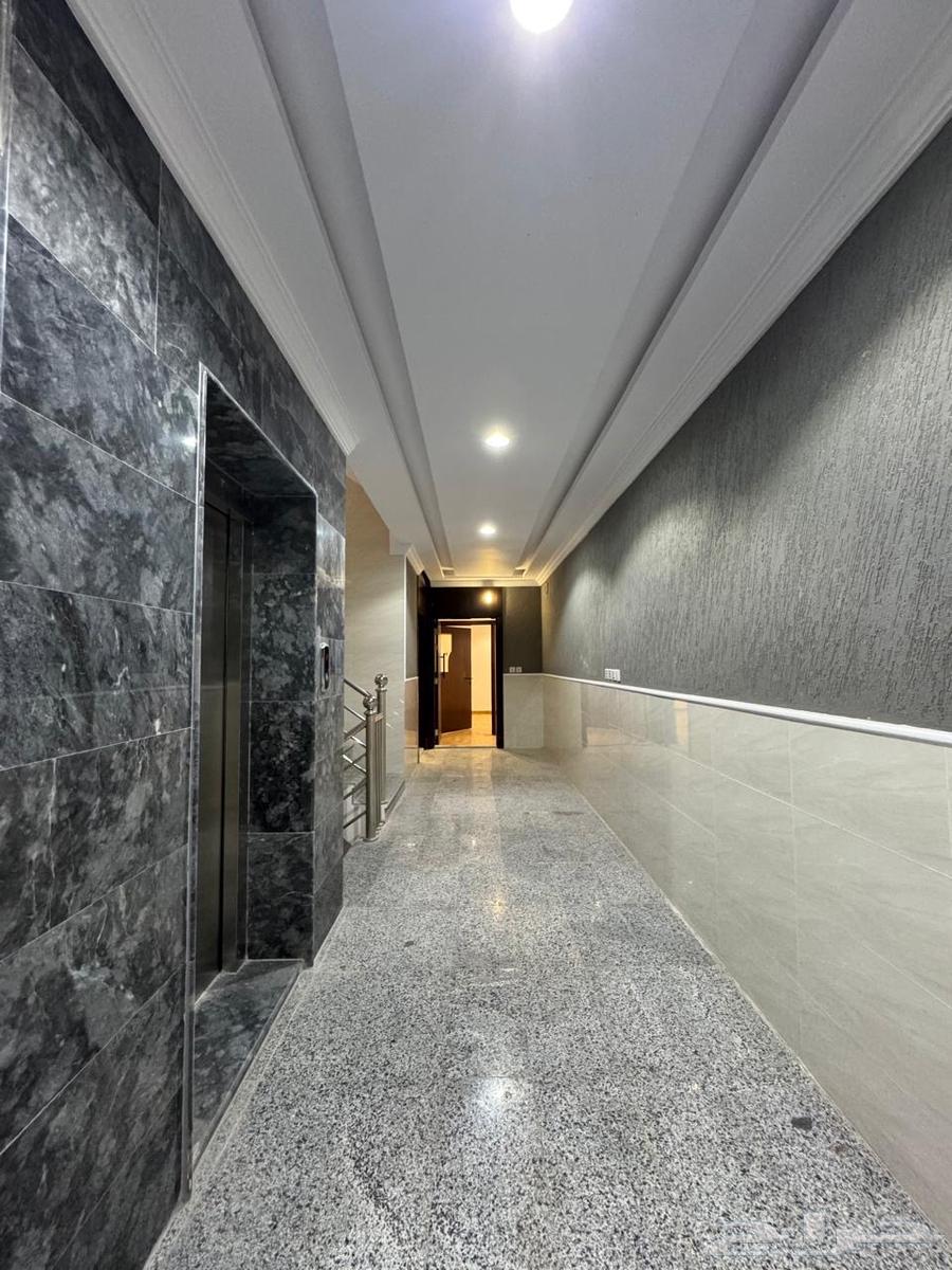 5 bedroom apartment in Muraykh 29
