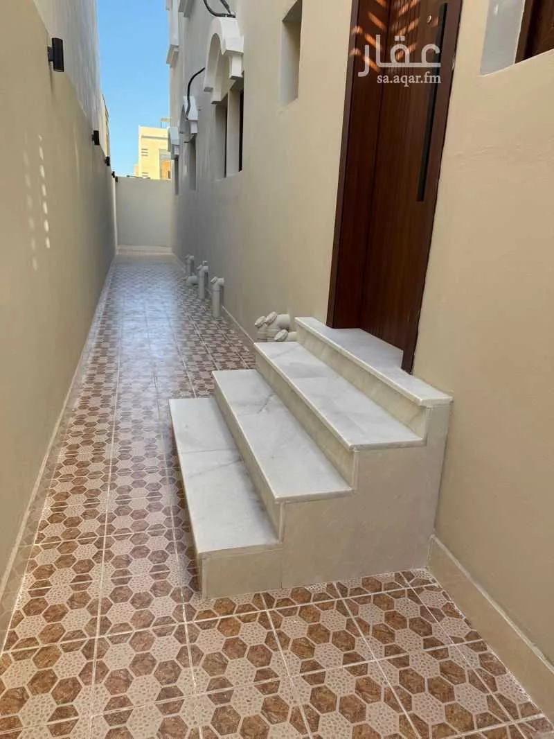 3 bedroom apartment in Al Yaqout, Jeddah 8
