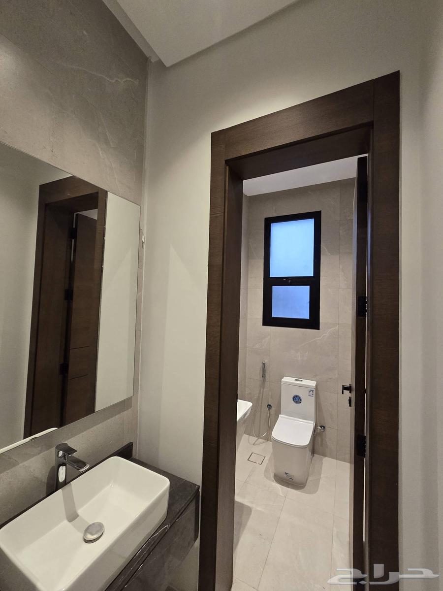 4 bedroom apartment in Abruq Ar Rughamah 2