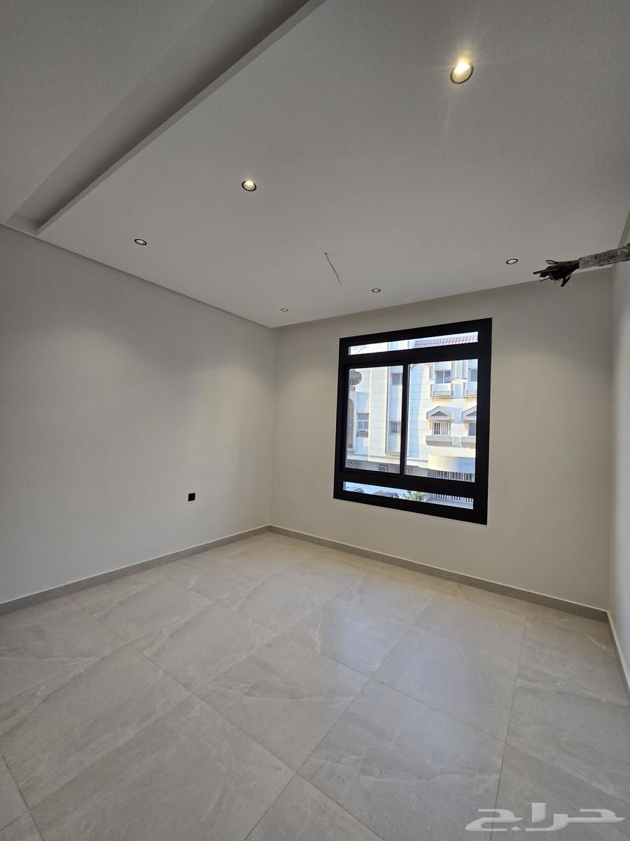 4 bedroom apartment in Abruq Ar Rughamah 5